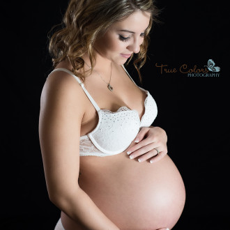 Abbotsford Maternity Newborn Photographer