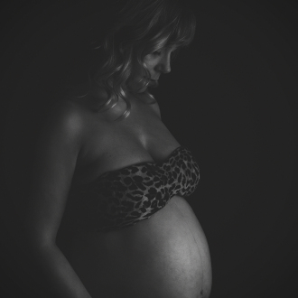 Abbotsford maternity photographer