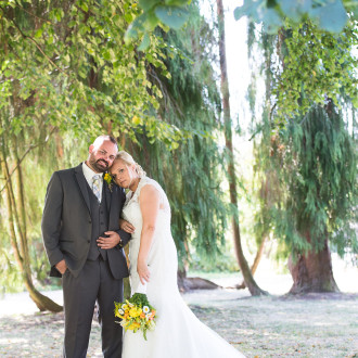 Wedding Photographer Abbotsford and Fraser Valley