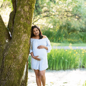 Abbotsford fraser valley Maternity photographer Langley Campbell Valley Park South