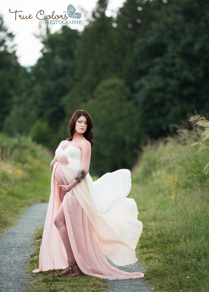 Maternity Photographer Abbotsford fraser valley studio outdoor