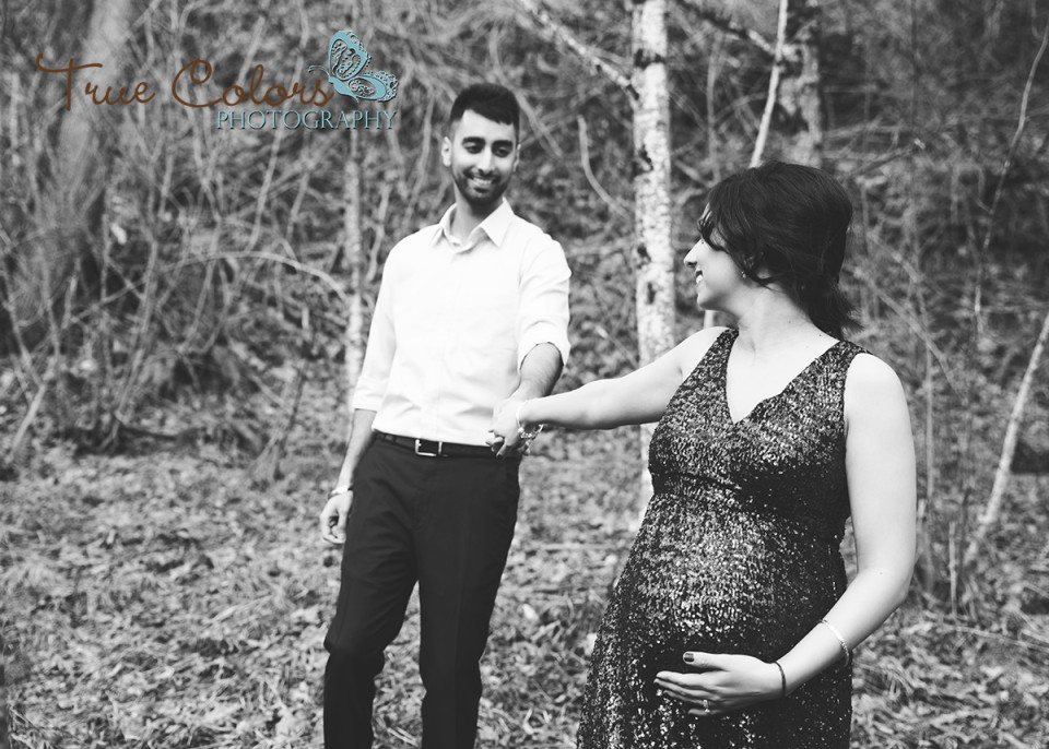 Maternity Photographer Abbotsford fraser valley studio and outdoor baby bump photography