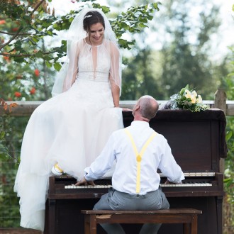 Okanagan & Fraser Valley Wedding Photographer